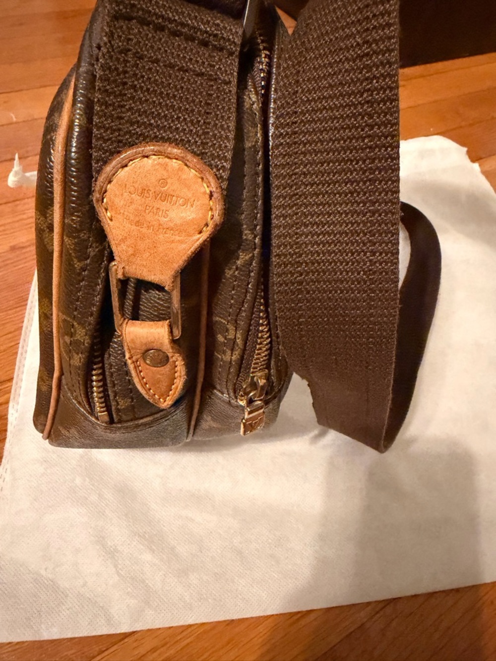 Louis Vuitton vintage Monogram Canvas Nile crossbody Bag with Tan Trim - Picture 7 of 12